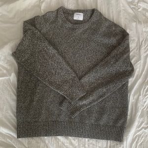 Gray Old Navy Sweater